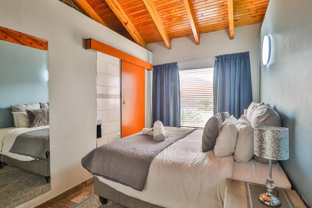 Rudman Townhouses Self-Catering Accommodation Boksburg Ngoại thất bức ảnh