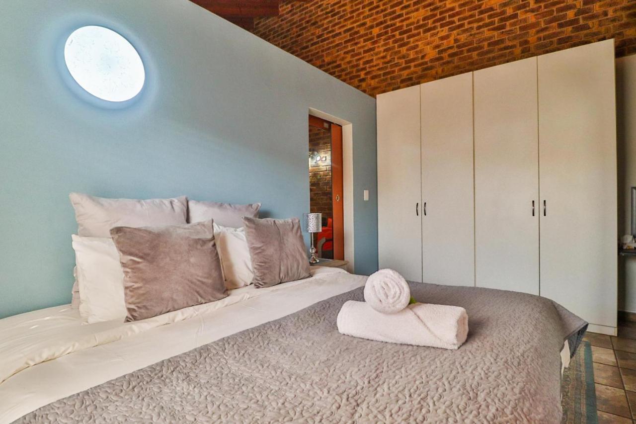 Rudman Townhouses Self-Catering Accommodation Boksburg Ngoại thất bức ảnh