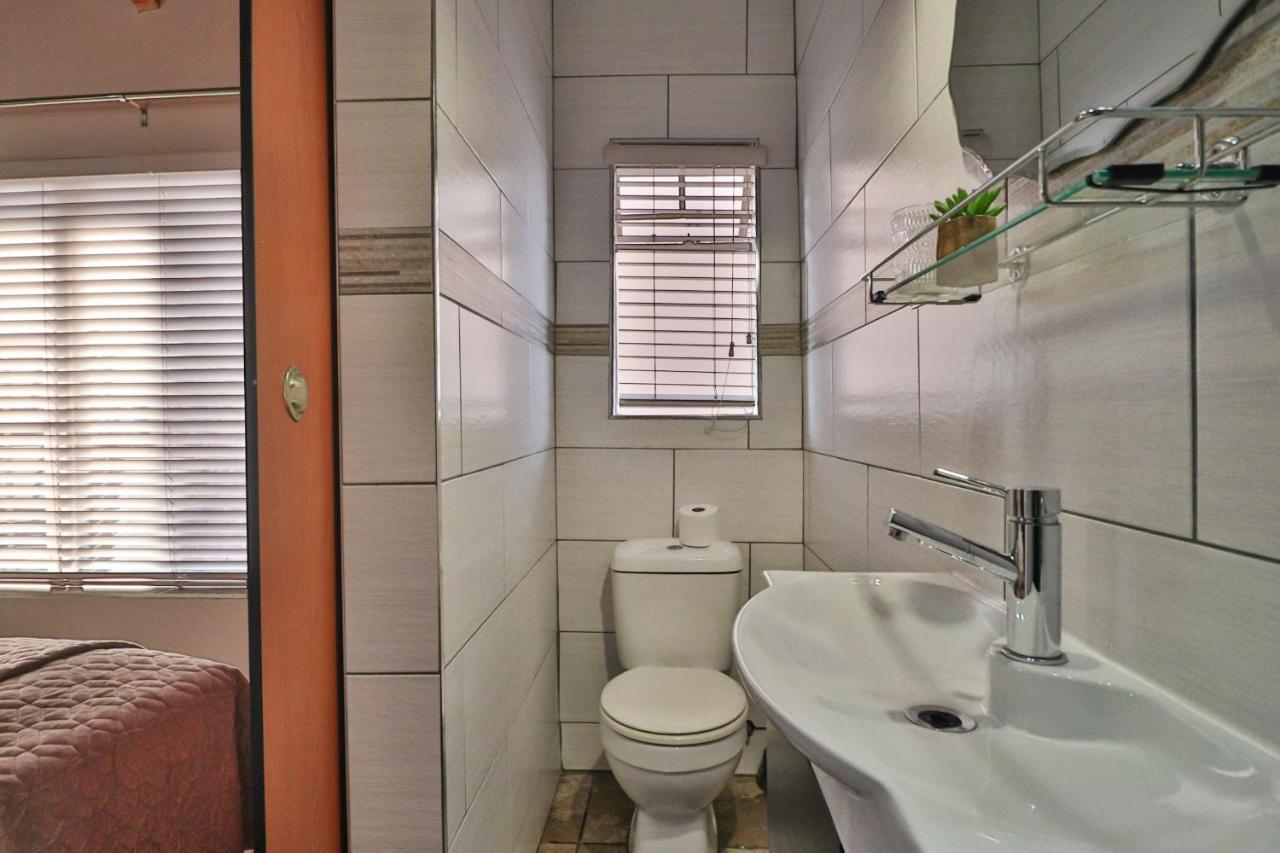 Rudman Townhouses Self-Catering Accommodation Boksburg Ngoại thất bức ảnh